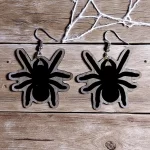 Aretes araña madera