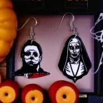 Aretes personajes de terror monja