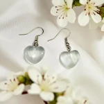 Aretes corazón azul transparente