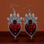 aretes de corazón rojo mexicano