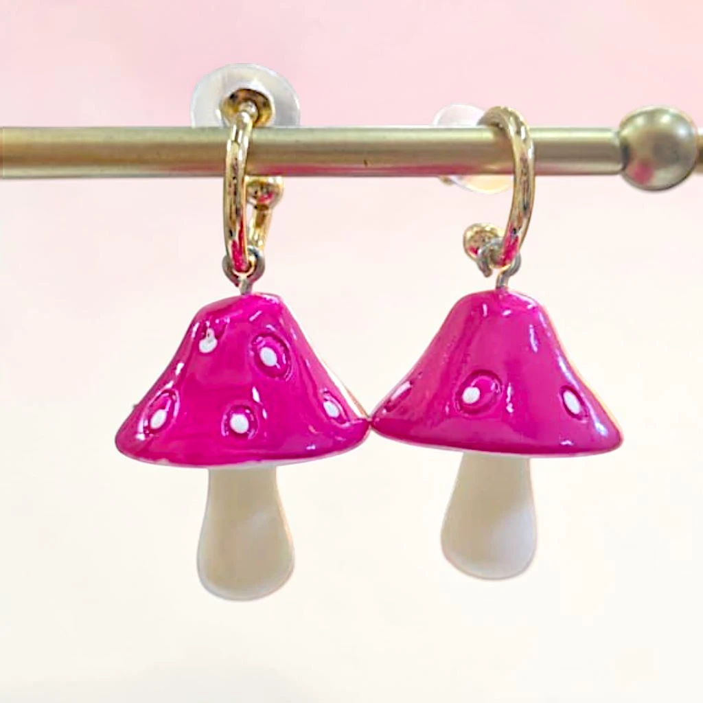 WhatsApp Image 2026-06-10 at 11.49.59 AM aretes de hongo rosa XL - Image 1