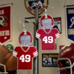 aretes de futbol americano 49
