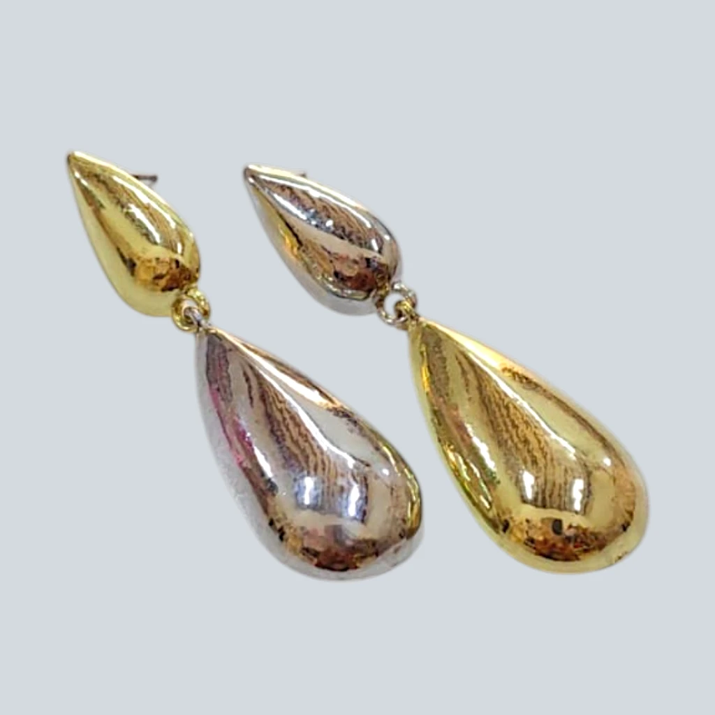 WhatsApp Image 2026-06-16 at 2.49.32 PM aretes bicolor de gota - Image 1