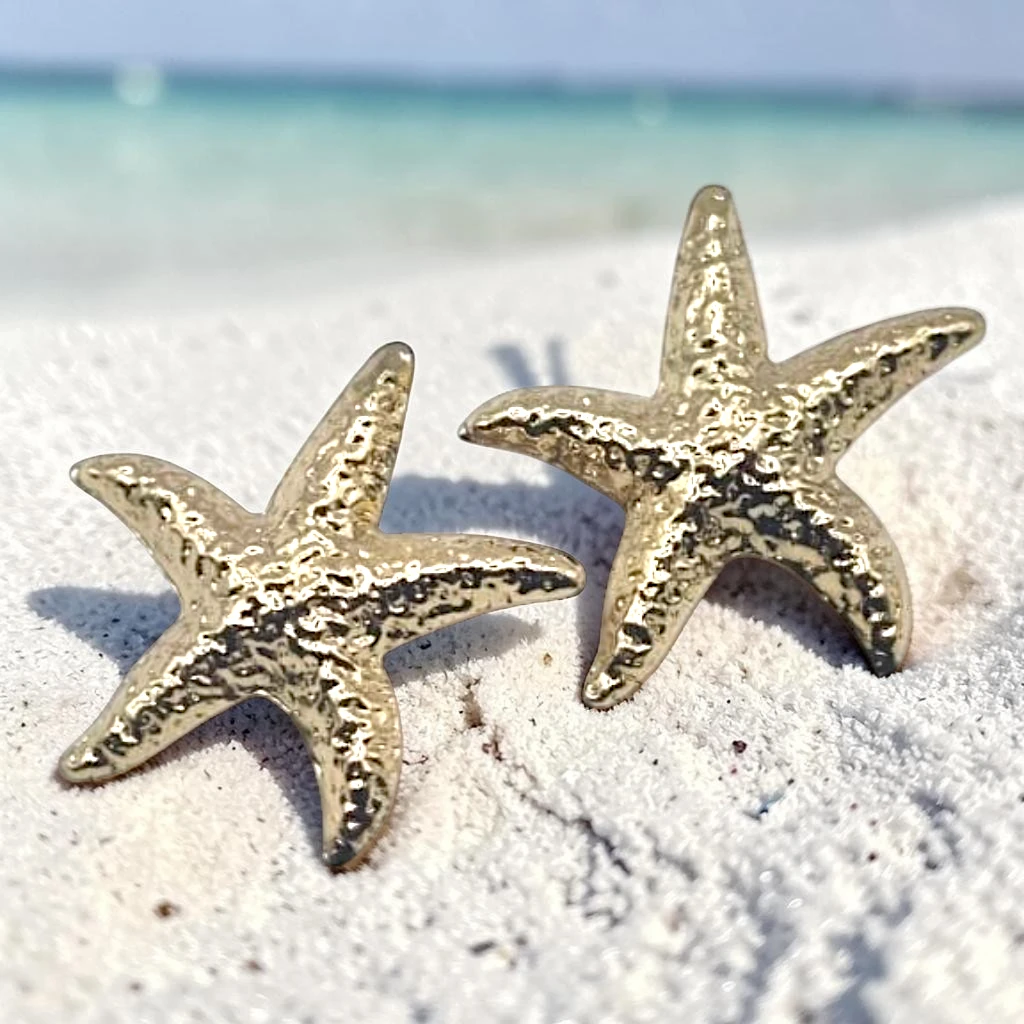 WhatsApp Image 2026-07-09 at 11.23.30 AM aretes de estrella de mar dorada XL - Image 1