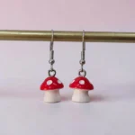 aretes de hongo rojo mini