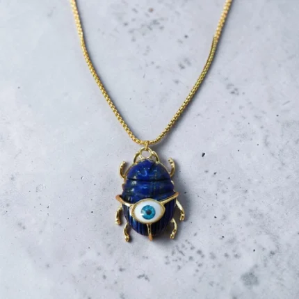 collar de acero inoxidable escarabajo de ojo azul