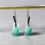 ARETES DE DISEÑO BEBIDA AZUL CON BOBAS
