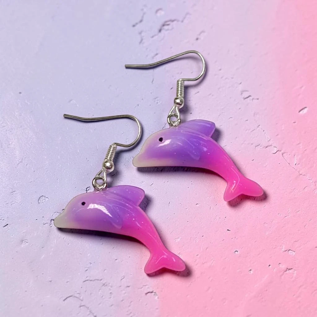 WhatsApp Image 2026-09-07 at 5.02.59 PM aretes de delfin de colores - Image 1