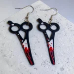 aretes de Halloween tijeras con sangre