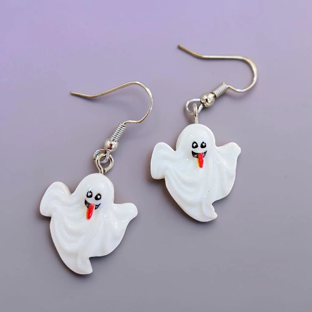 WhatsApp Image 2026-09-10 at 3.35.23 PM (19) aretes de halloween fantasma crazy - Imagen 1