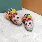 aretes de halloween calavera colorida roja