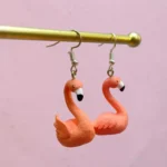 aretes de flamenco rosa