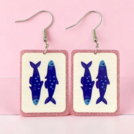 ARETES DE PEZ EN CUADRO