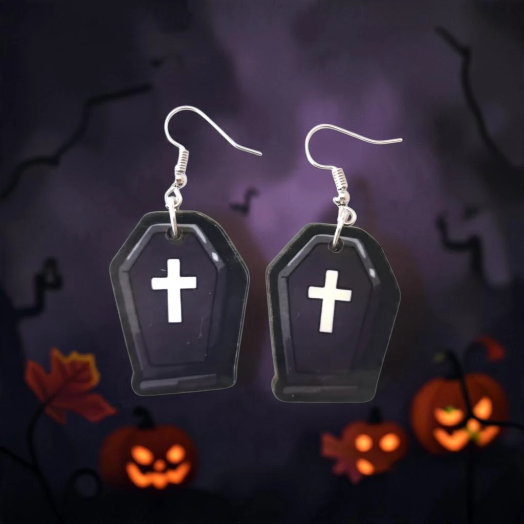 WhatsApp Image 2026-10-11 at 1.17.33 AM (Editar con IA) aretes de halloween ataud claro mdf - Imagen 1