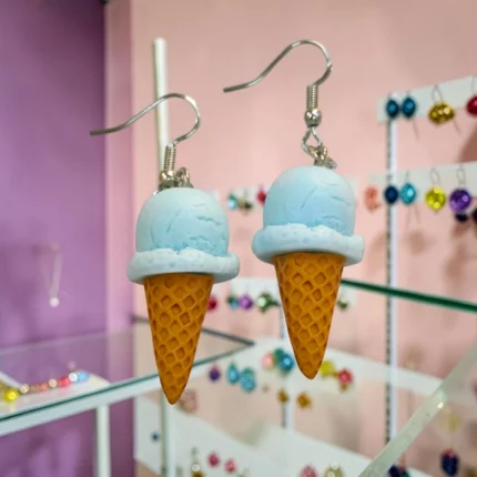 ARETES DE HELADO AZUL