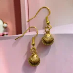 ARETES DORADOS CONCHA