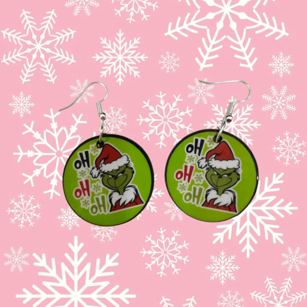 WhatsApp Image 2026-10-26 at 11.45.26 AM (4) ARETES DE NAVIDAD QUIEN VERDE MODELO 3 ESFERA - Imagen 1
