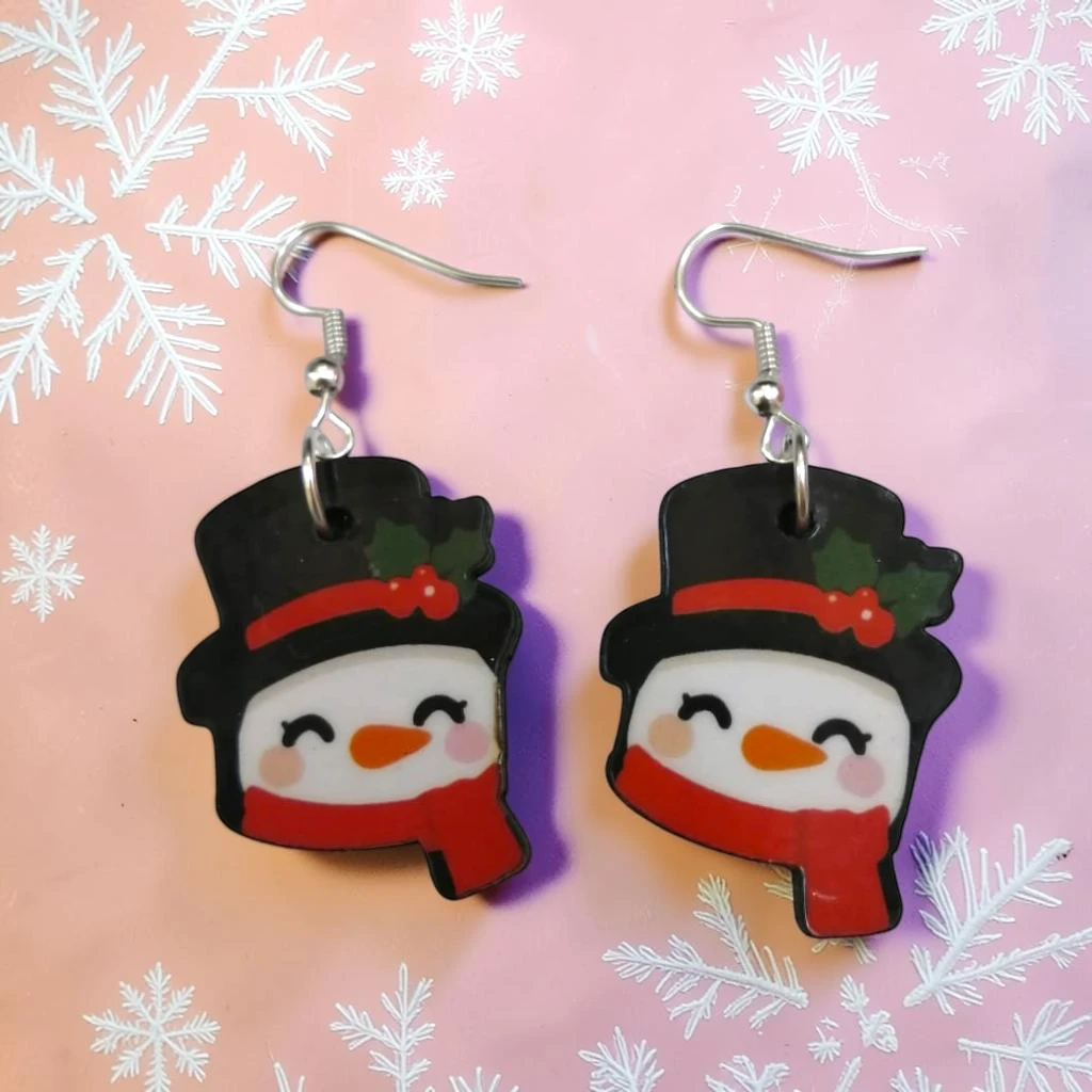 WhatsApp Image 2026-10-26 at 11.45.32 AM (5) ARETES DE NAVIDAD MUÑECO DE NIEVE MODELO 1 - Imagen 1