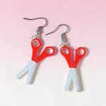 aretes de diseño tijeras